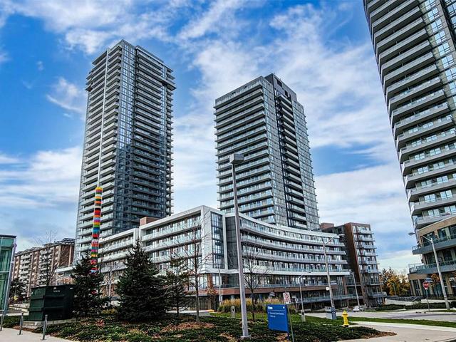 501 - 38 Forest Manor Rd