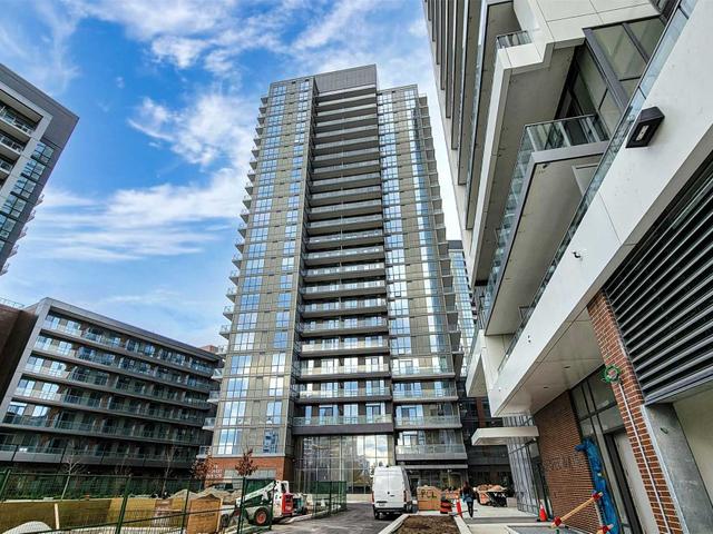 501 - 38 Forest Manor Rd