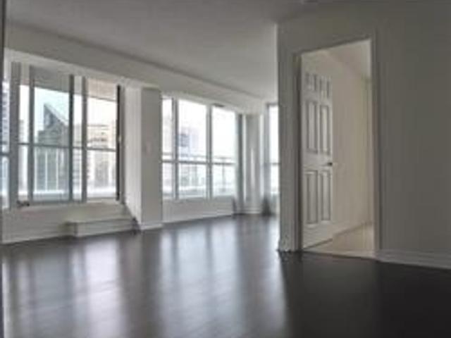 PH 119 - 35 Hollywood Ave