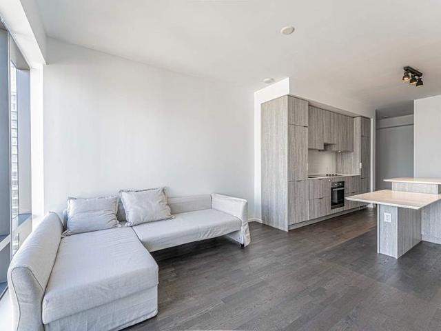 3609 - 5 St Joseph St