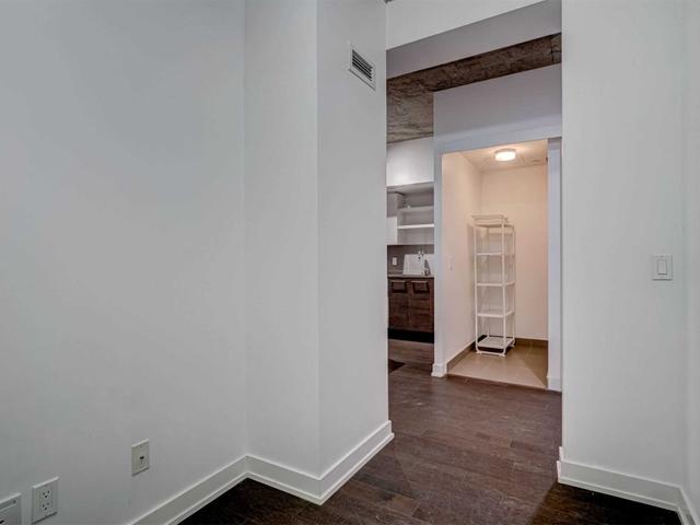 644 - 1030 King St W