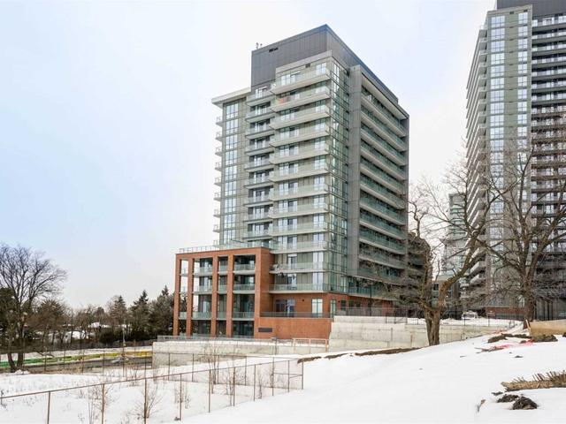 A02 - 36 Forest Manor Rd