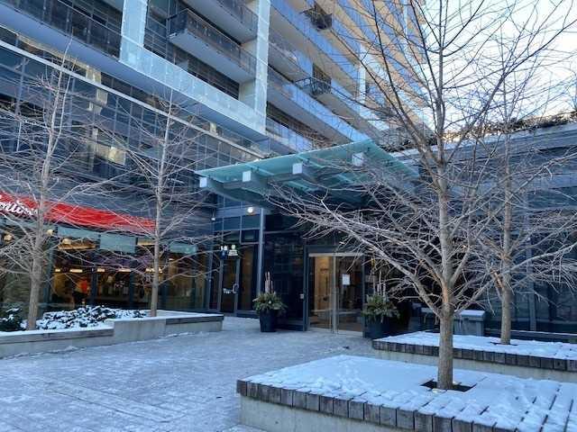 209 - 1030 King St W