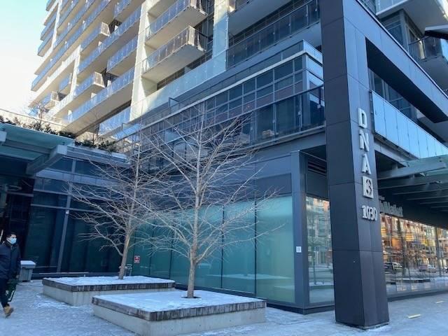 209 - 1030 King St W