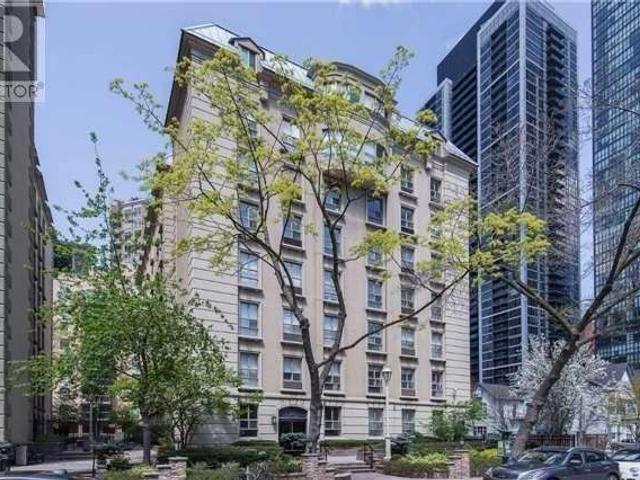 207 - 88 Charles St E