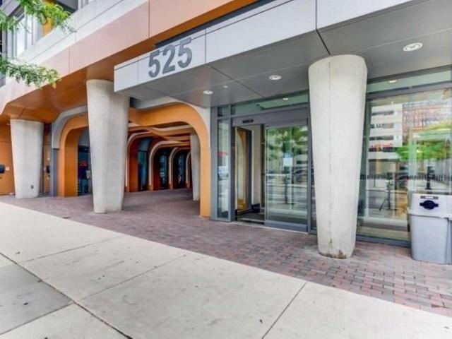 217 - 525 Adelaide St W