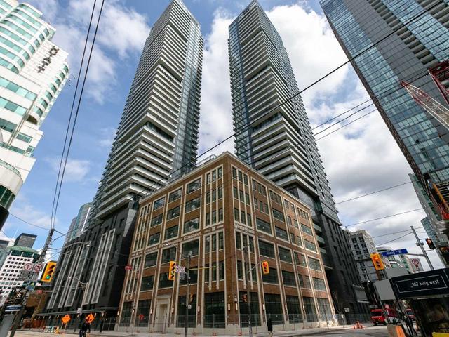 3805 - 115 Blue Jays Way