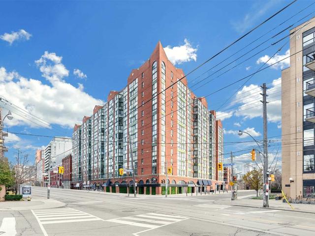 1102 - 801 King St W