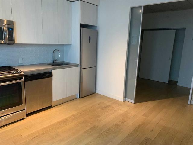 714 - 111 Bathurst St