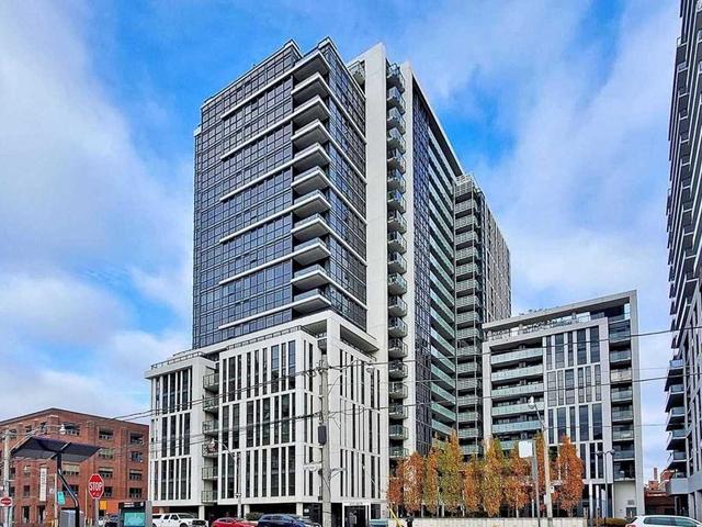 2102 - 400 Adelaide St E