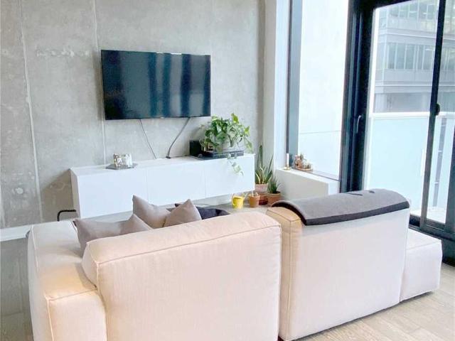 605 - 11 Charlotte St