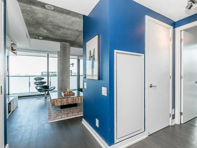 2006 - 11 Charlotte St