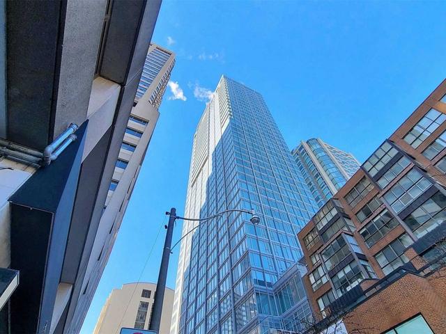 2108 - 188 Cumberland St