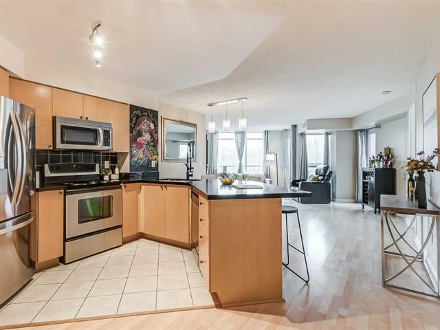 309 - 219 Fort York Blvd