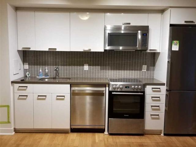 417 - 295 Adelaide St W