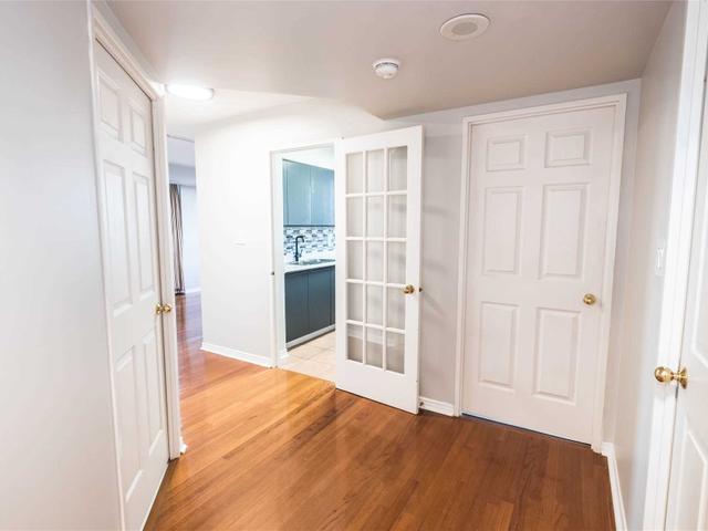 910 - 35 Empress Ave