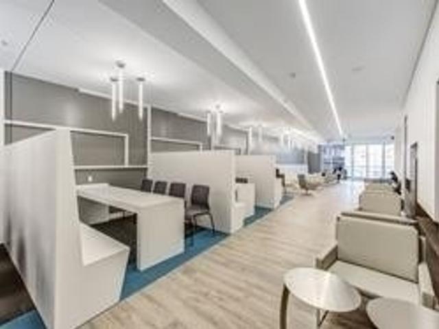 2107 - 181 Dundas St E