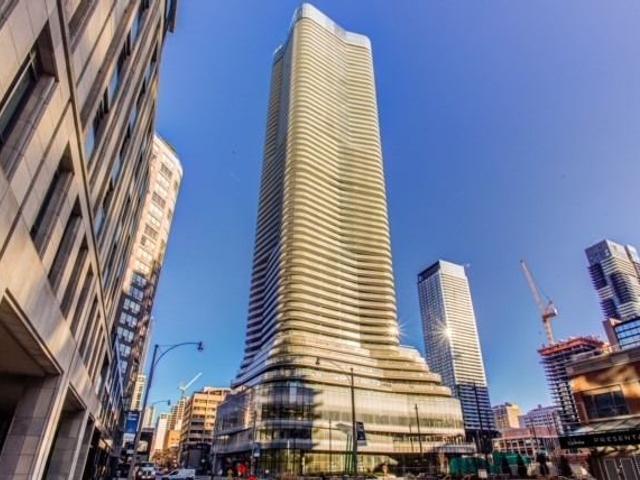 3705 - 11 Wellesley St W