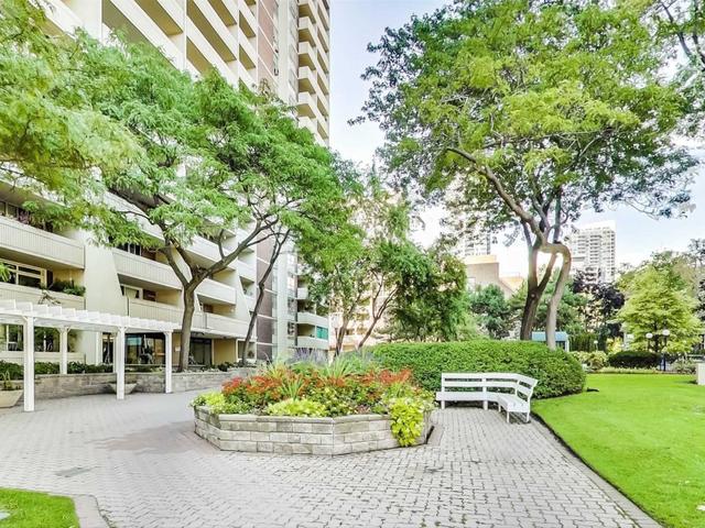 917 - 40 Homewood Ave