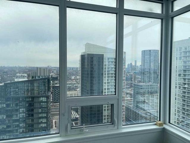 4110 - 17 Bathurst St