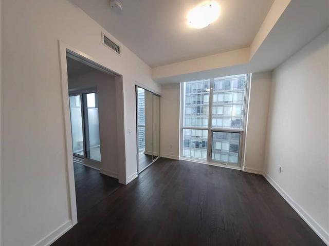 2607 - 1 Yorkville Ave