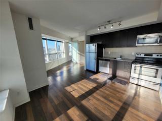 818 - 38 Joe Shuster Way