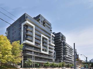 333 - 1030 King St W