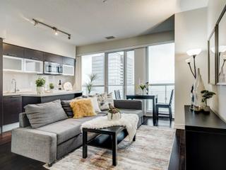 3511 - 386 Yonge St