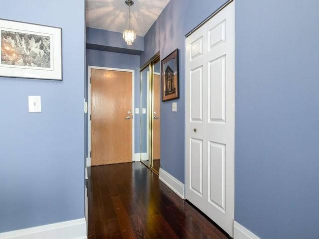 36 Flr - 7 Concorde Pl