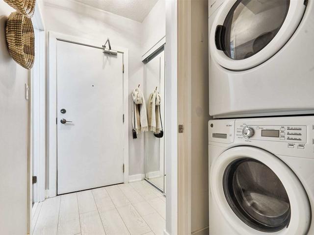 313 - 20 Bruyeres Mews