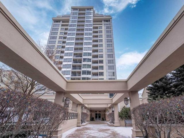 1801 - 8 Rean Dr