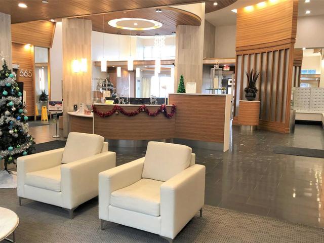 PH1303W - 565 Wilson Ave