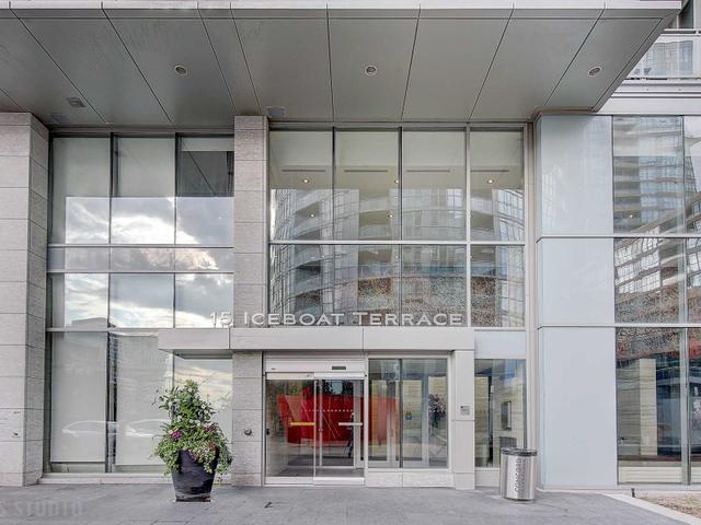 2606 - 15 Iceboat Terr