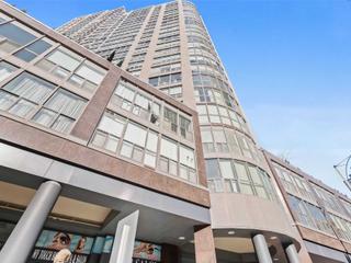 1612 - 24 Wellesley St W