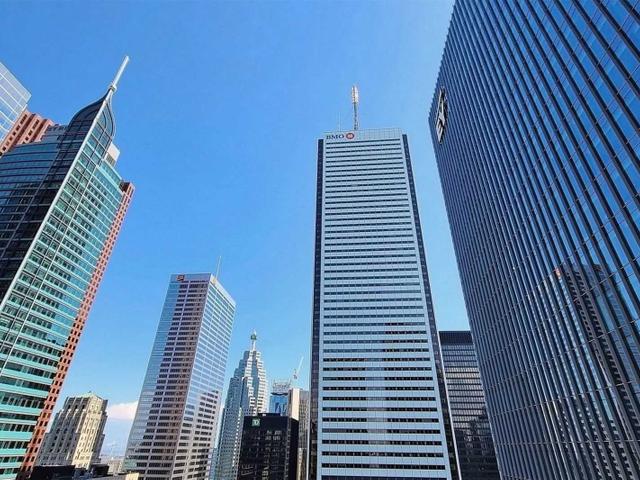 3704 - 70 Temperance St