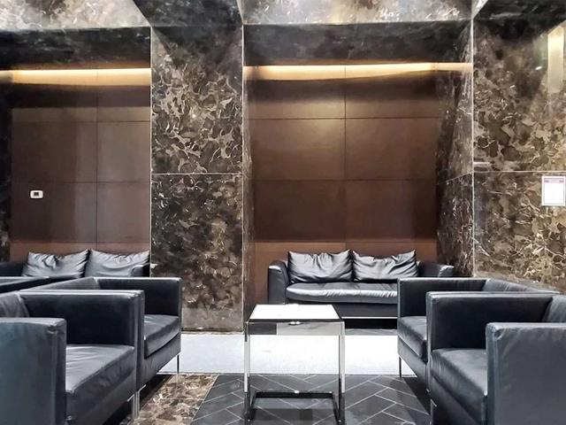 3704 - 70 Temperance St