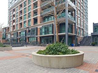 525N - 1169 Queen St W