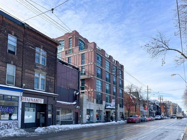 614 - 901 Queen St W