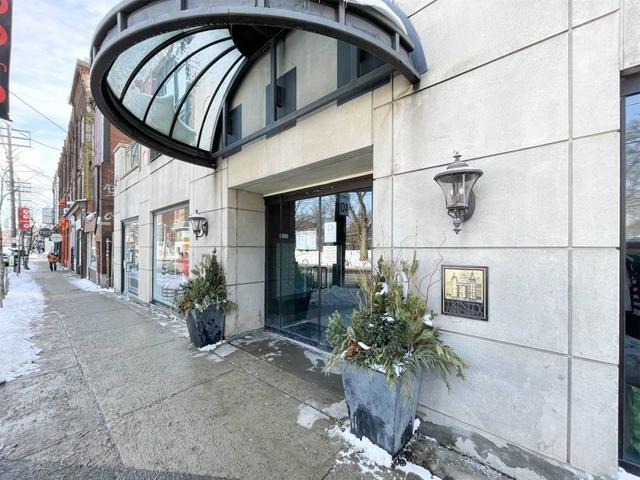 614 - 901 Queen St W