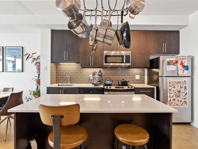 1411 - 1171 Queen St W