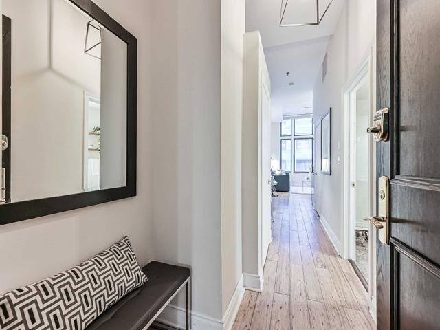 205A - 73 Richmond St W