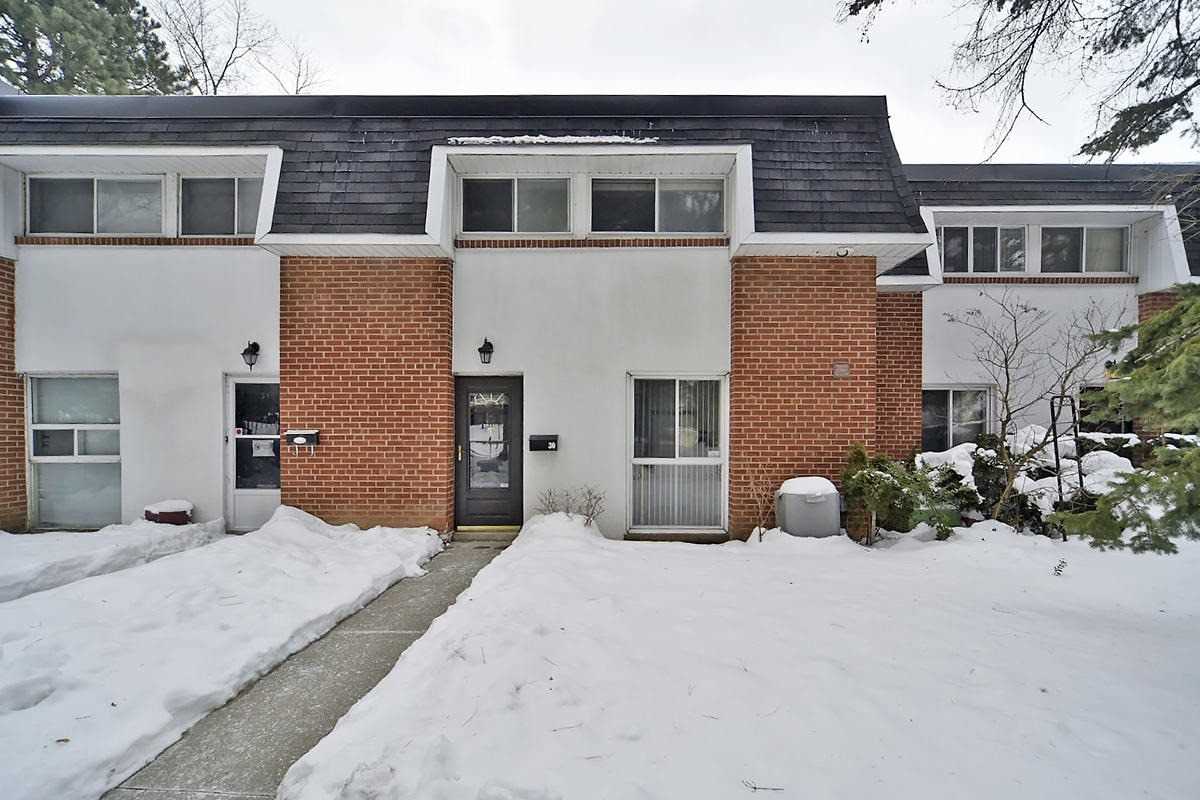 30 94 Henry Blvd, North York Sold, C5488009 Condos.ca