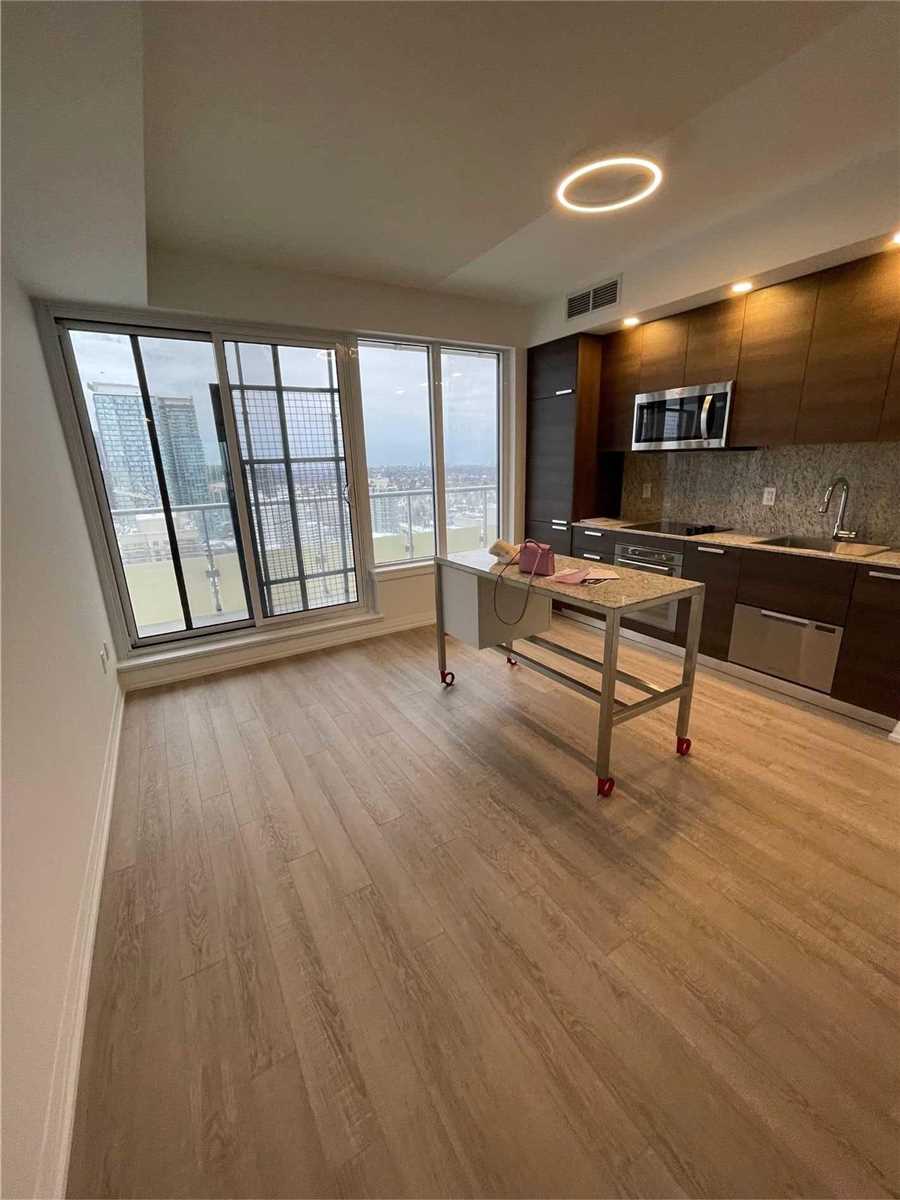 2705 75 Canterbury Pl, North York Leased, C5491843 Condos.ca