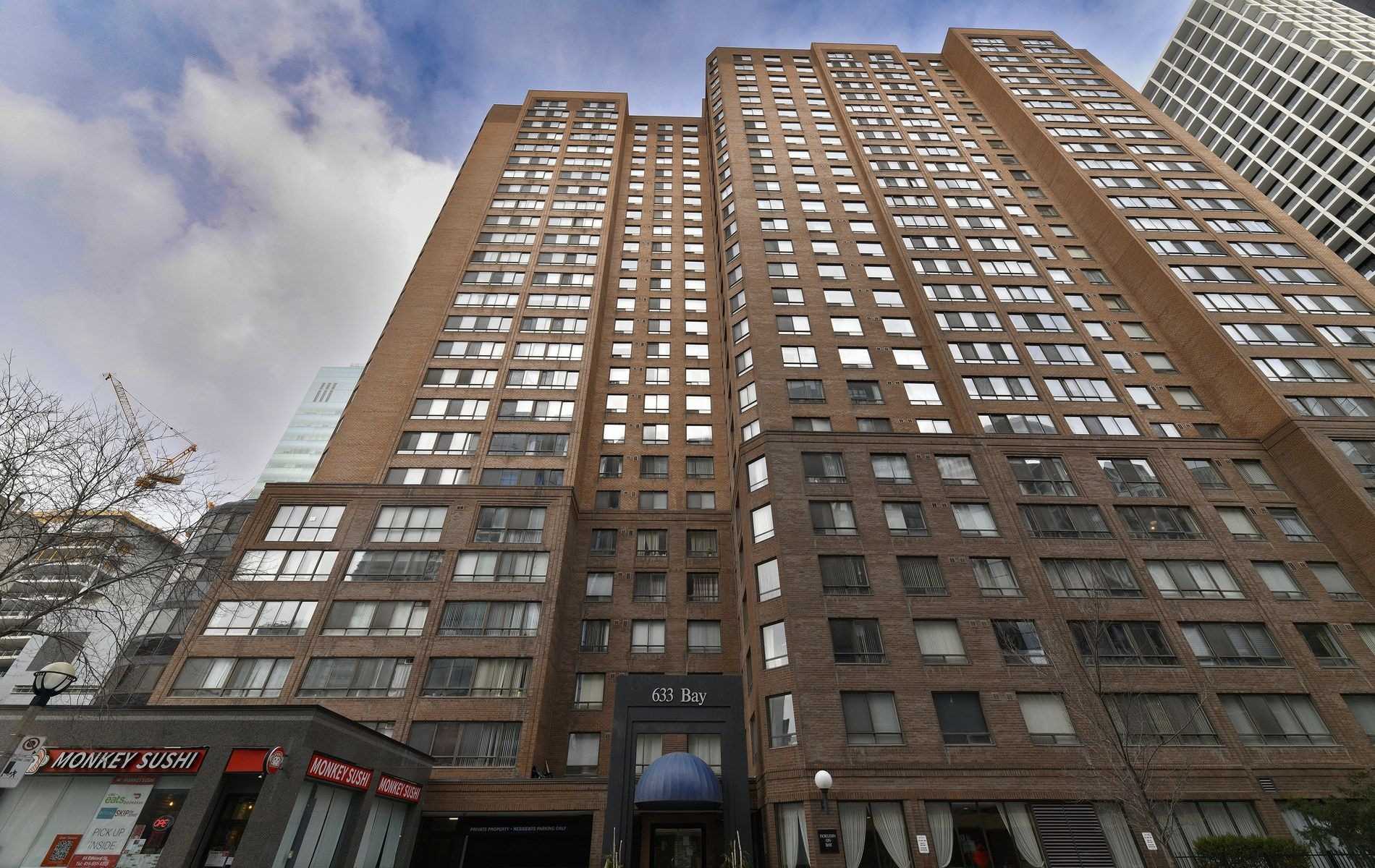 523 633 Bay St, Toronto Leased, C5824060 Condos.ca