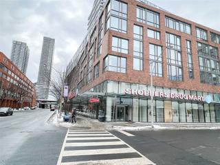 211 - 3 Market St