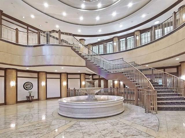 2125 - 80 Harrison Garden Blvd