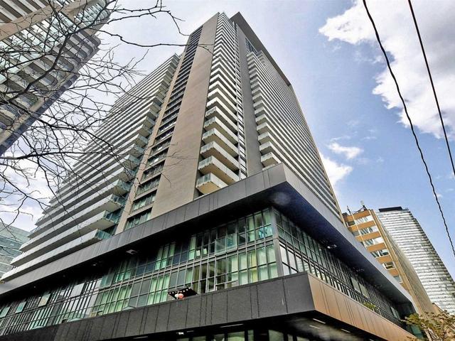 1009 - 770 Bay St