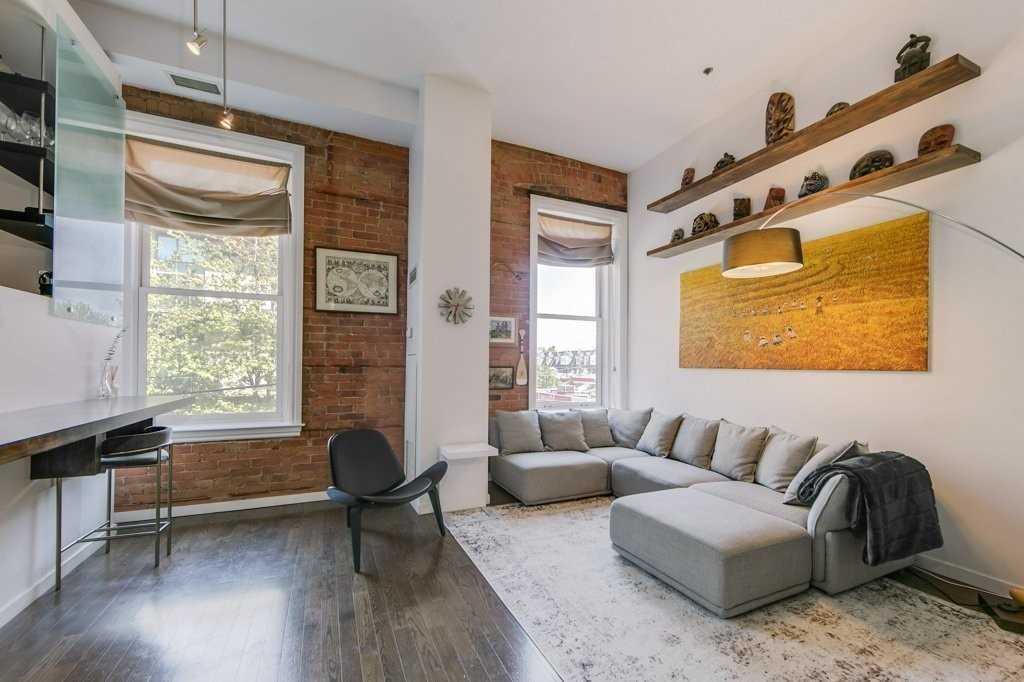 307 915 King St W, Toronto