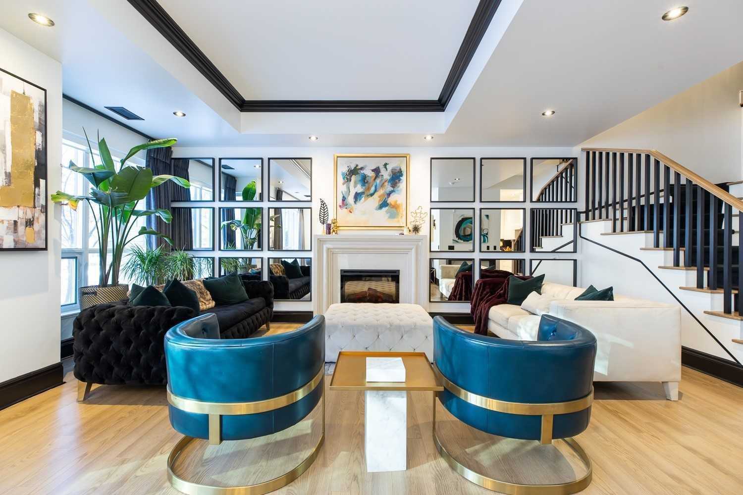 TH1 500 Doris Ave, North York Sold, C5547210 Condos.ca