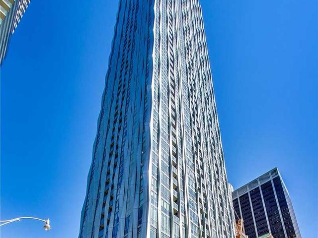 1701 - 1 Yorkville Ave